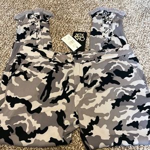 Camo Chaser pant